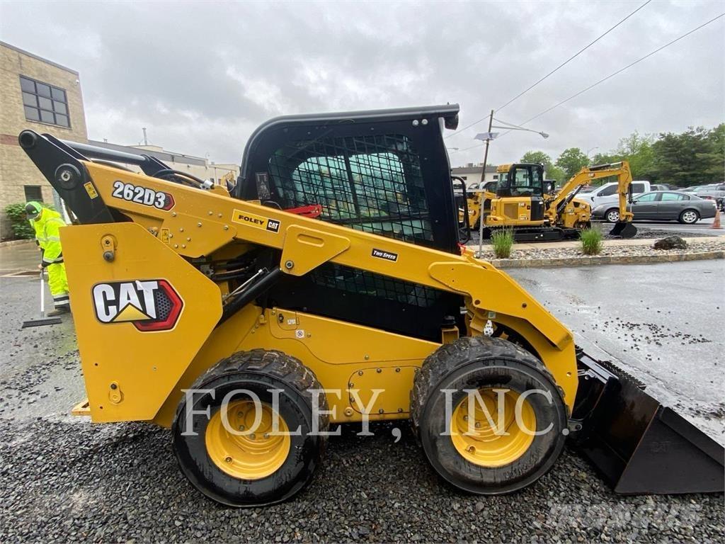 CAT 262D3 Kompaktlaadurid