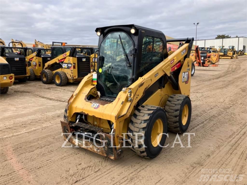 CAT 262D3 Kompaktlaadurid