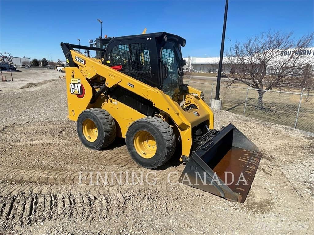 CAT 262D3 Kompaktlaadurid
