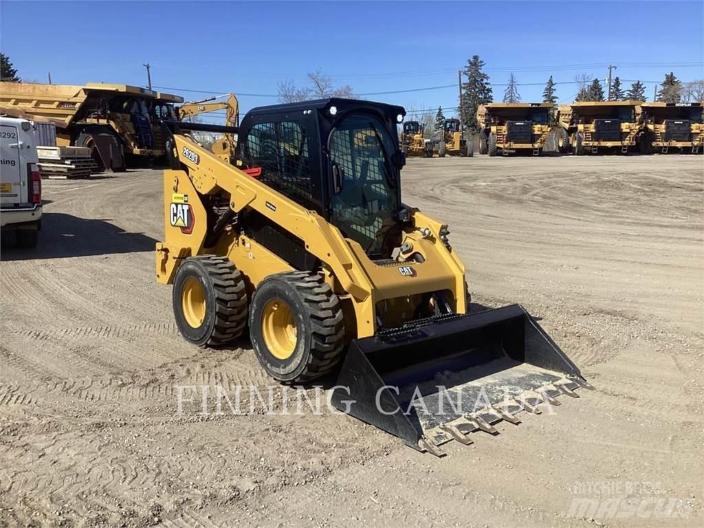 CAT 262D3 Kompaktlaadurid