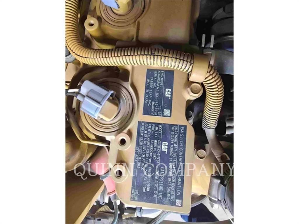 CAT 262D3 Kompaktlaadurid