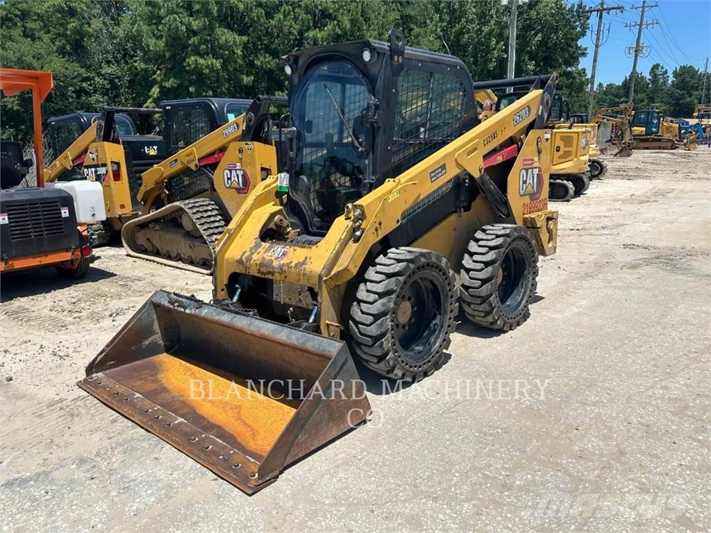 CAT 262D3 Kompaktlaadurid