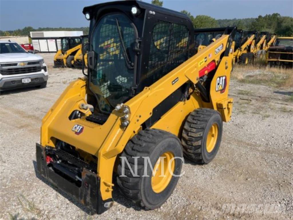 CAT 262D3 Kompaktlaadurid