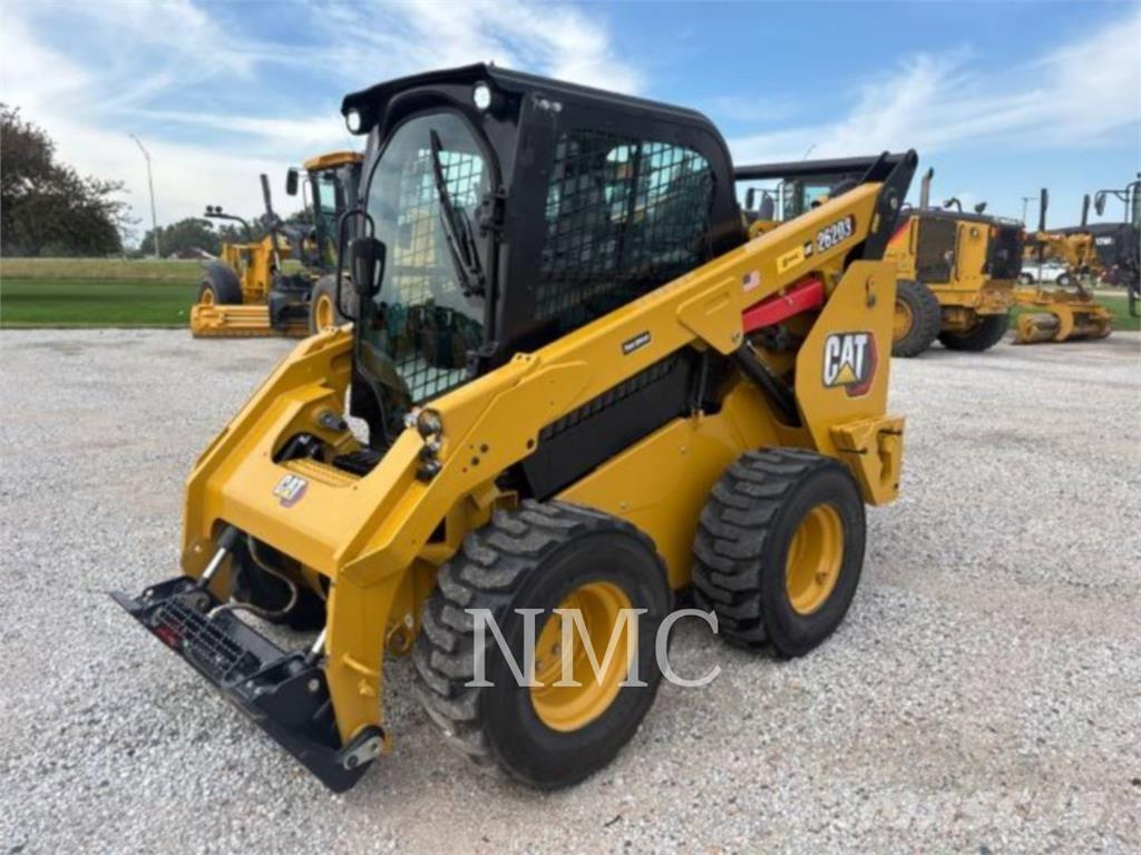 CAT 262D3 Kompaktlaadurid