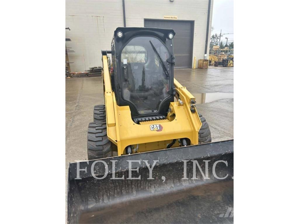 CAT 262D3 Kompaktlaadurid