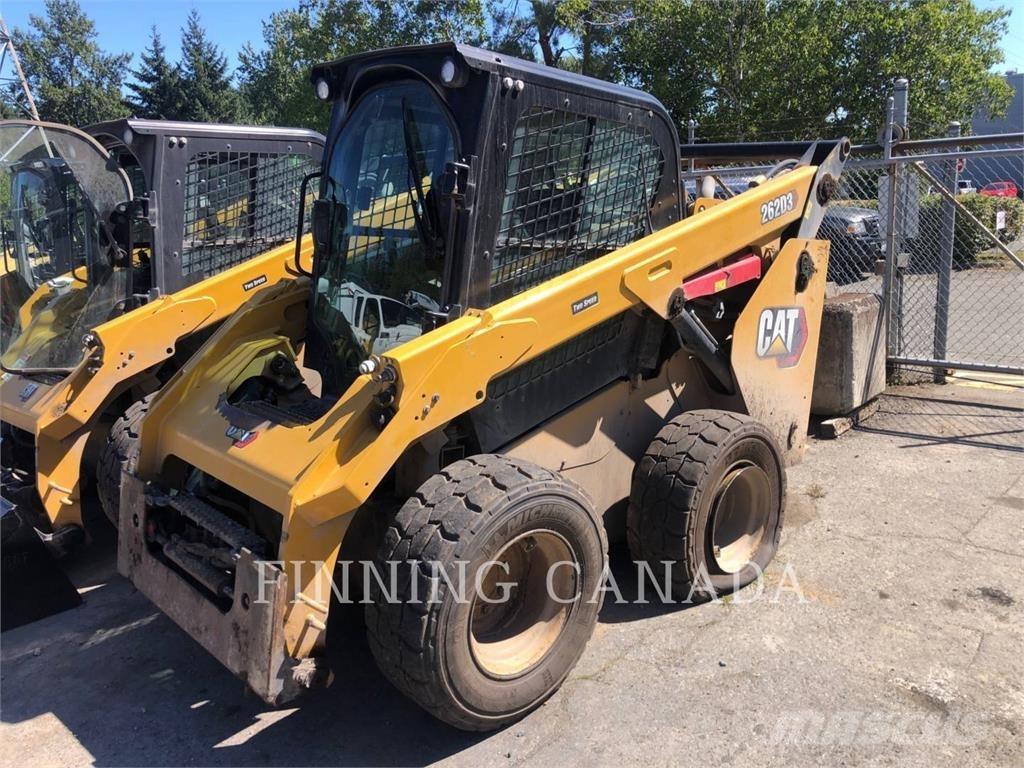 CAT 262D3 Kompaktlaadurid