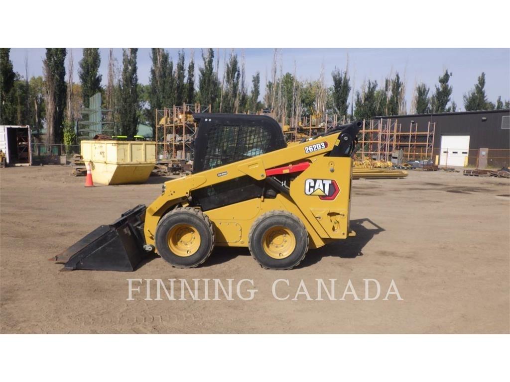 CAT 262D3 Kompaktlaadurid