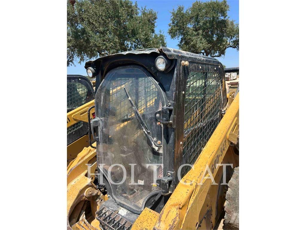 CAT 262D3 Kompaktlaadurid