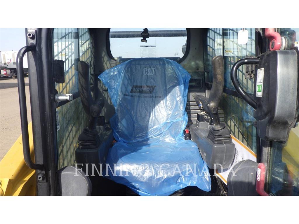 CAT 262D3 Kompaktlaadurid