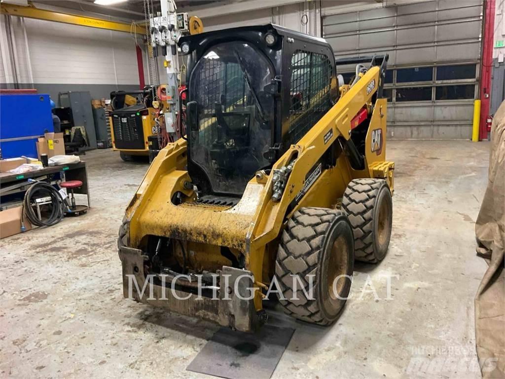CAT 262D3 AHQR Kompaktlaadurid