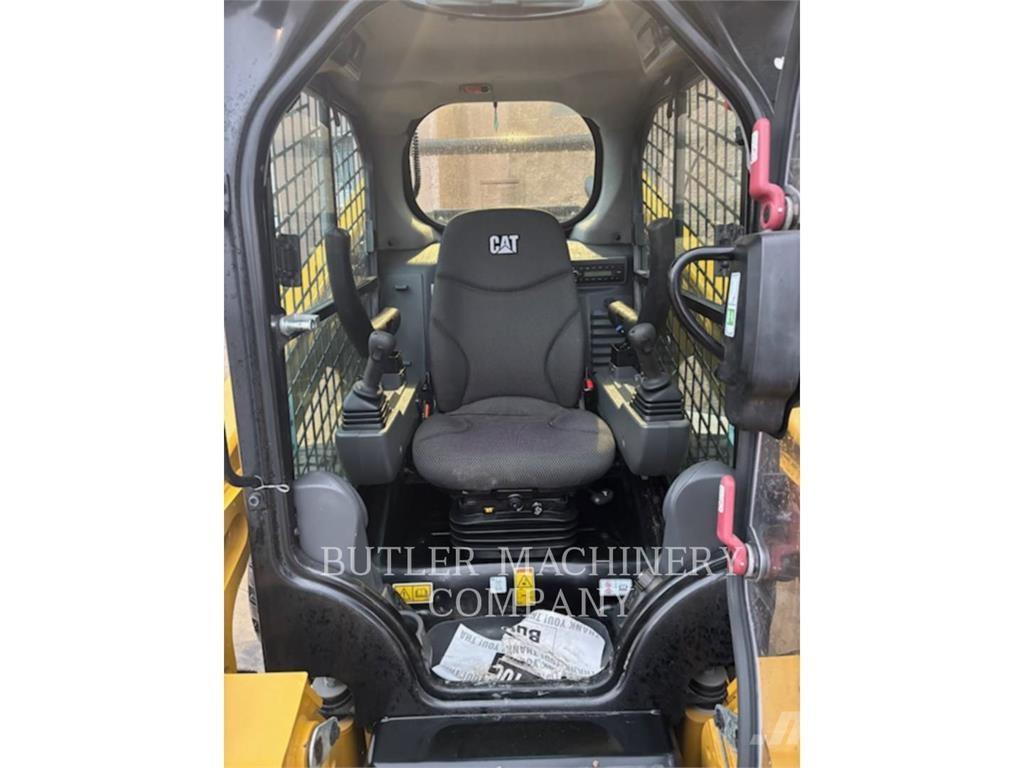 CAT 262D3 C3H2 Kompaktlaadurid