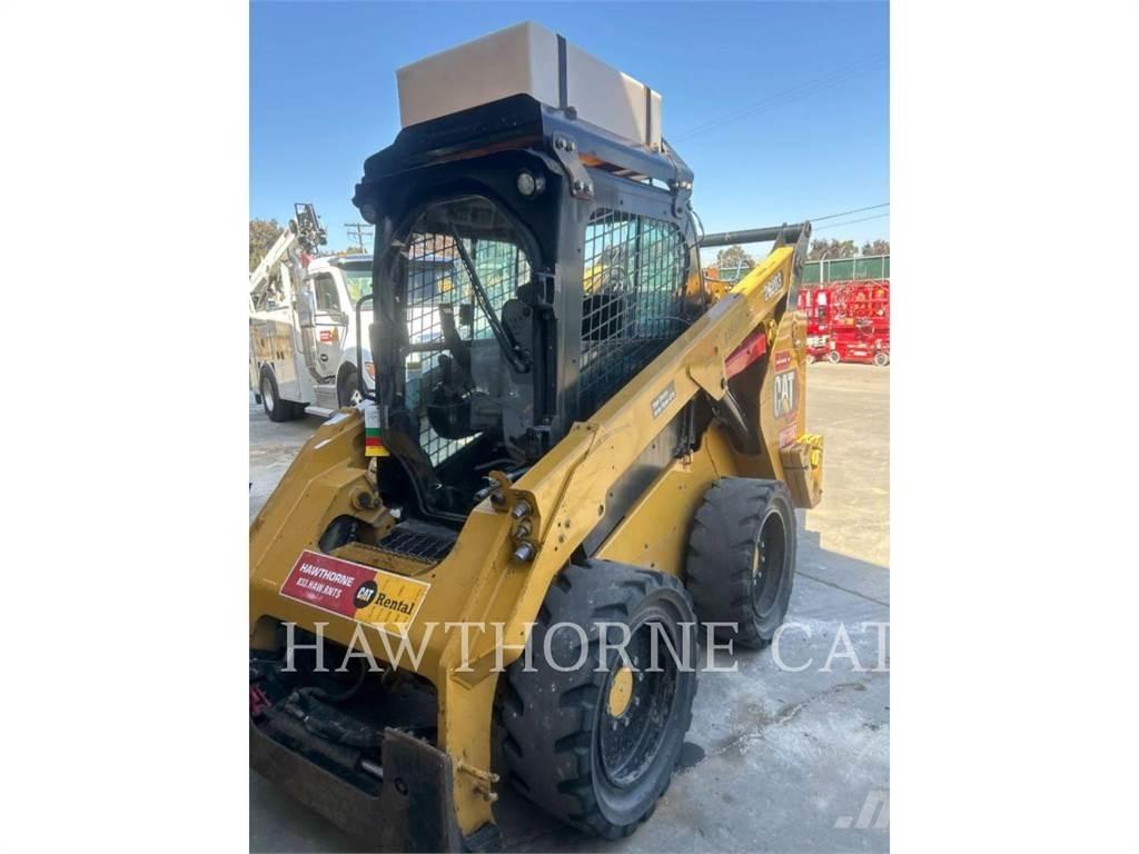 CAT 262D3 H2O Kompaktlaadurid