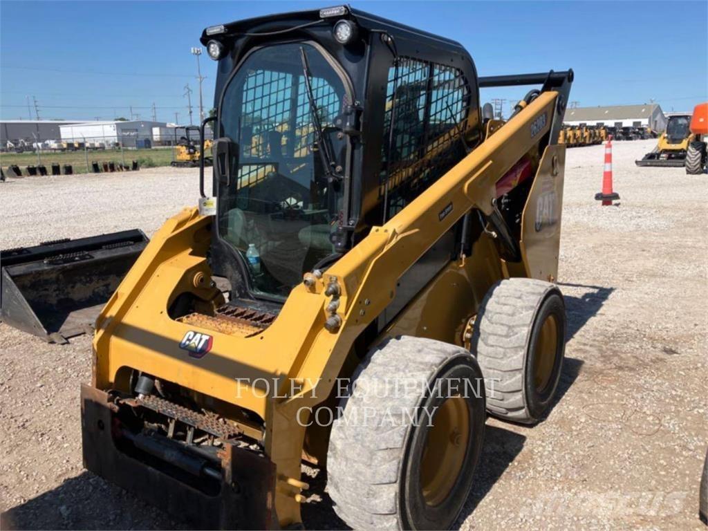 CAT 262D3STD2C Kompaktlaadurid