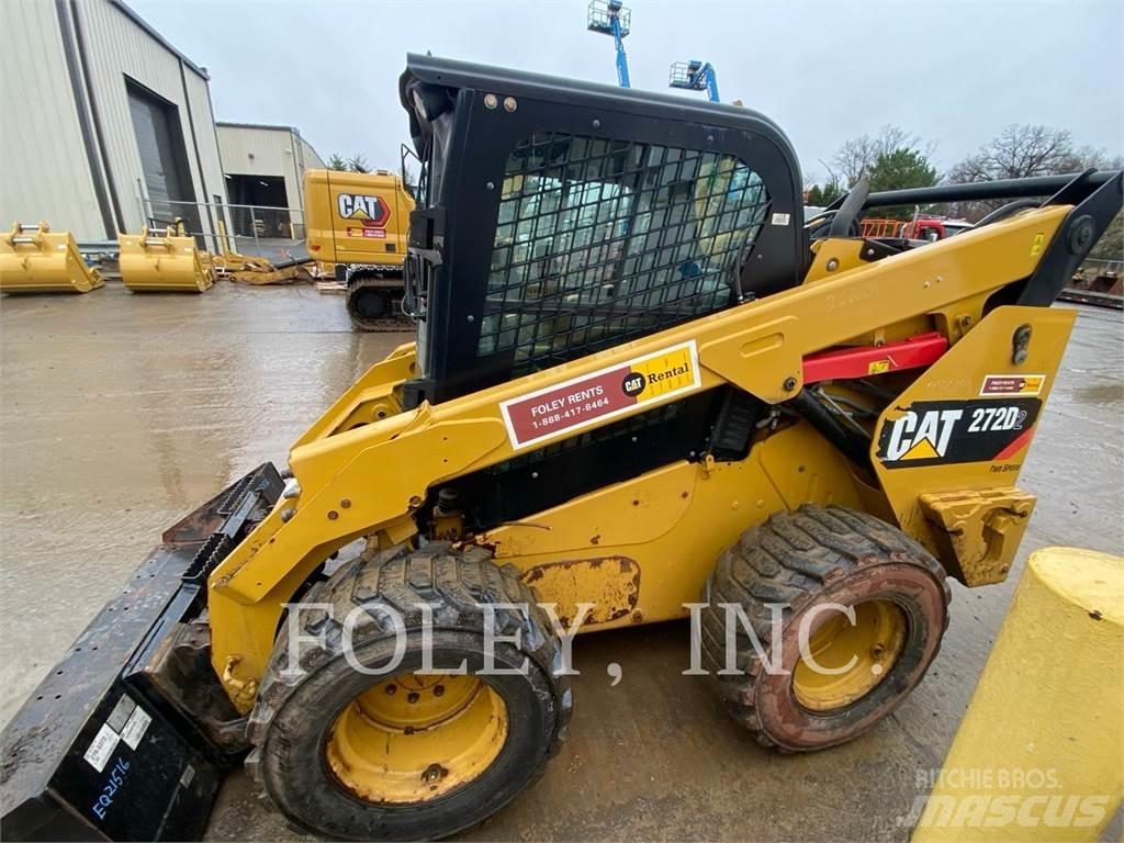 CAT 272D2 Kompaktlaadurid