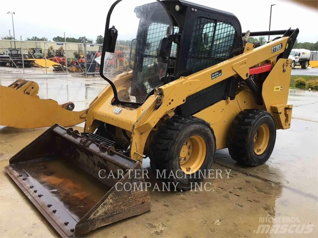 CAT 272D3 Kompaktlaadurid