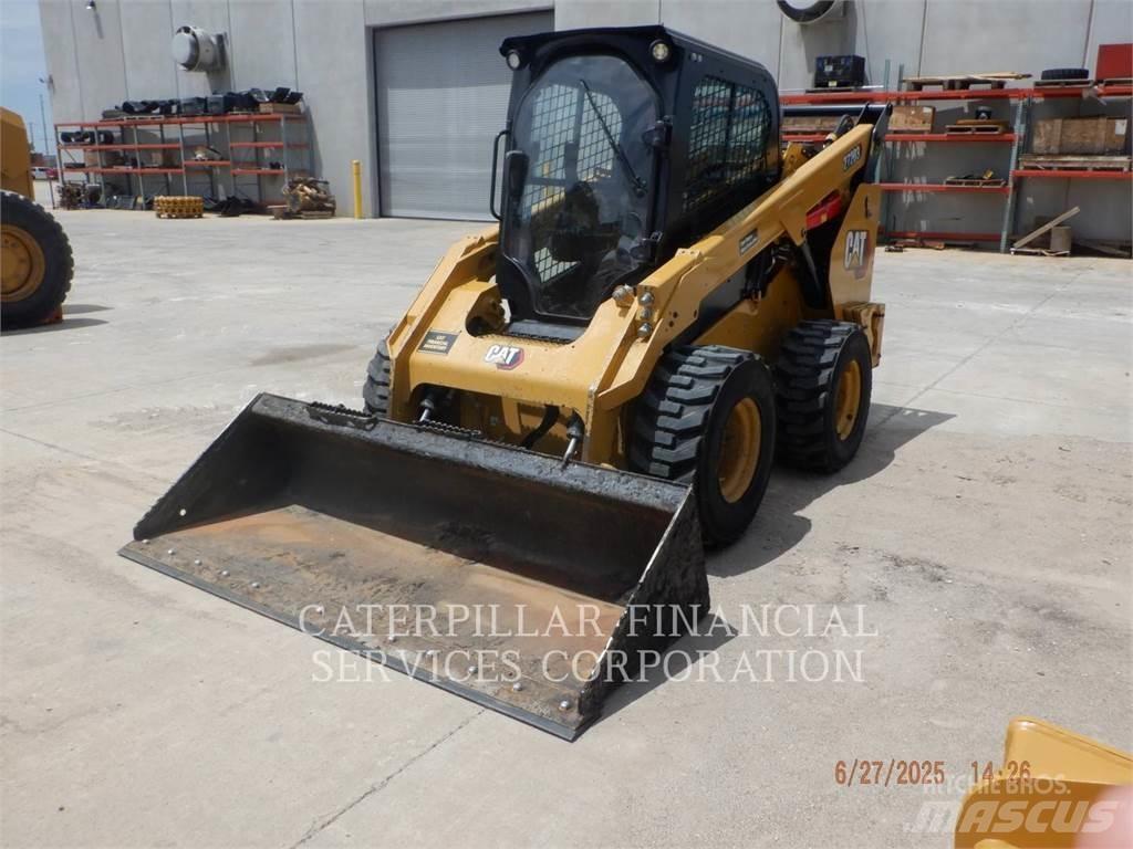 CAT 272D3 Kompaktlaadurid