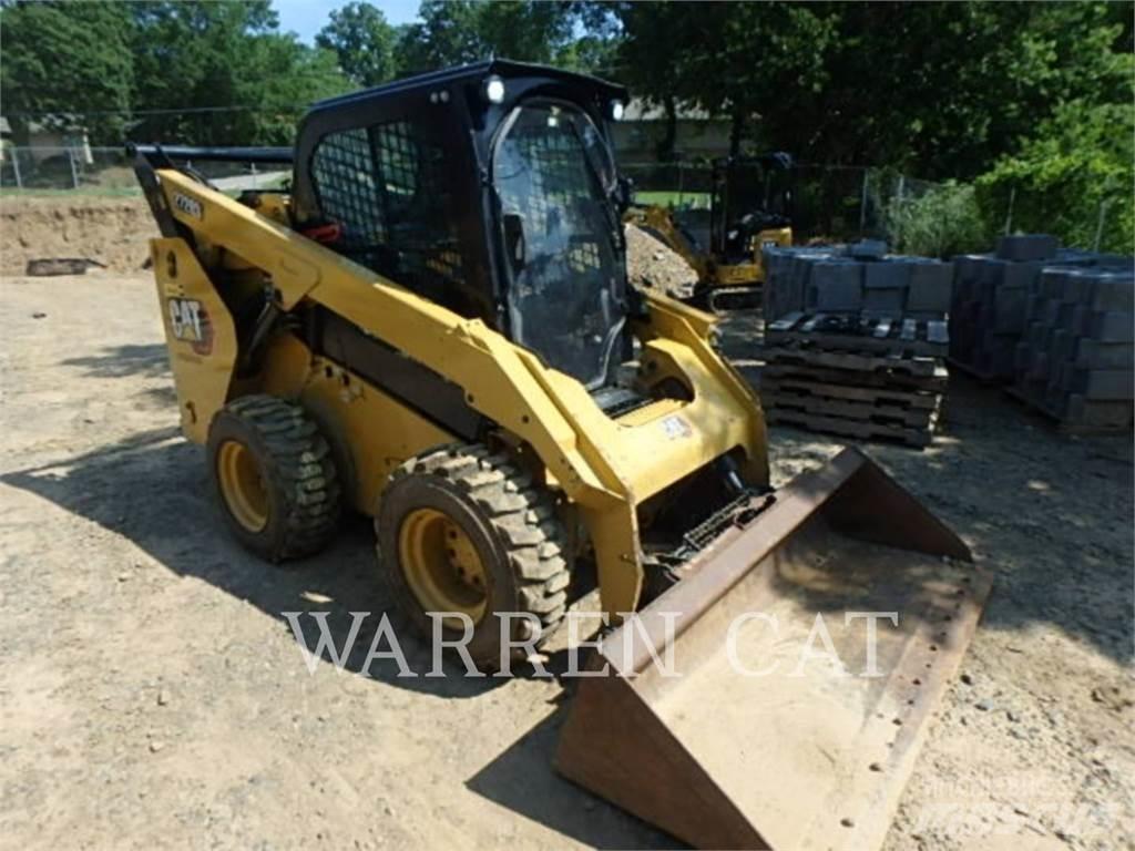 CAT 272D3 C3H1 Kompaktlaadurid