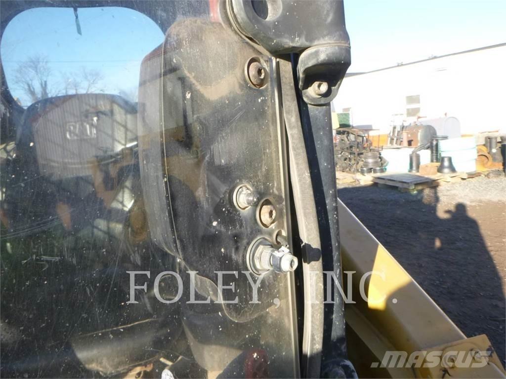 CAT 279D Roomiklaadurid