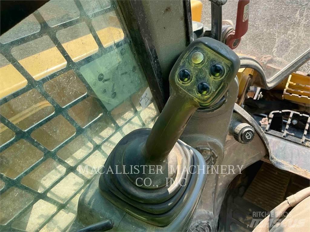 CAT 279D Roomiklaadurid