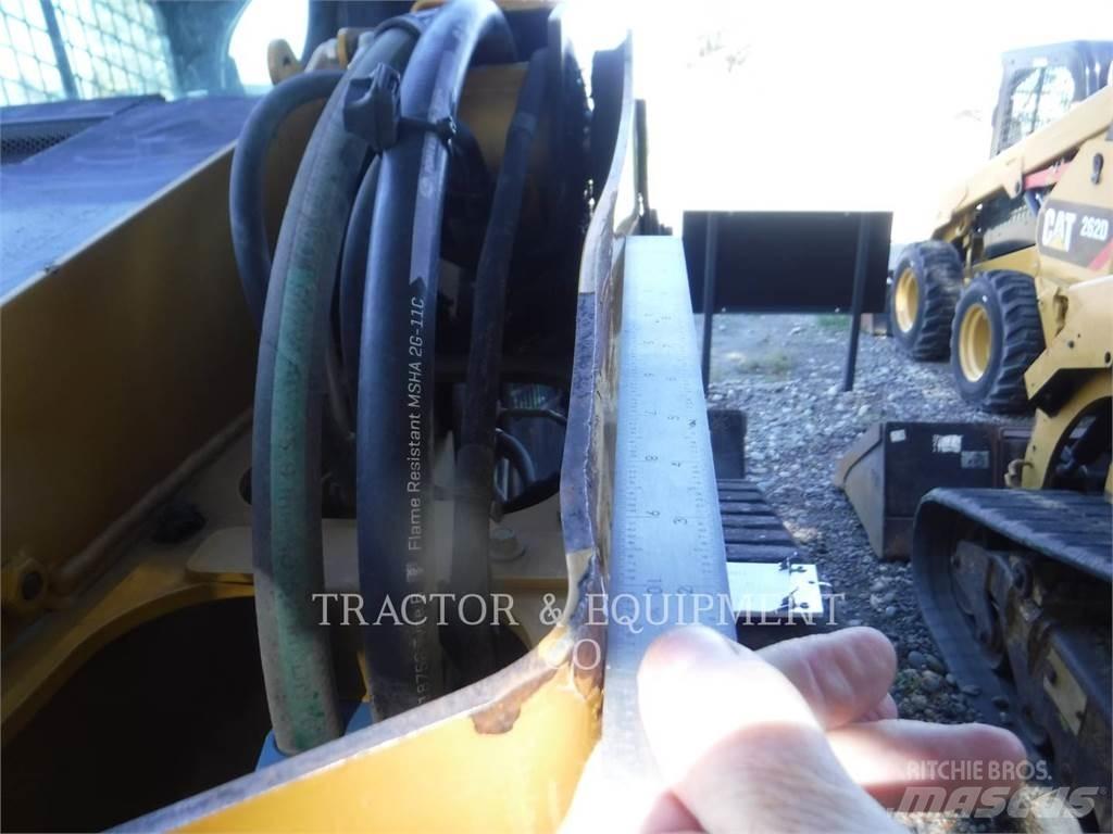 CAT 279D H2CB Kompaktlaadurid