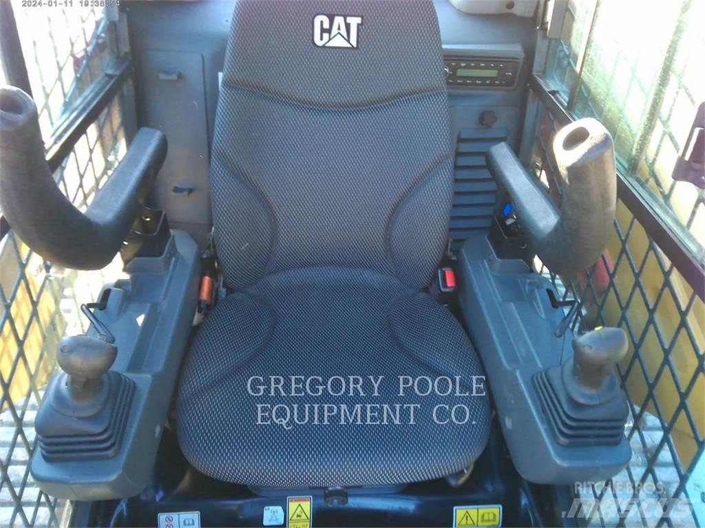 CAT 279D3 Roomiklaadurid