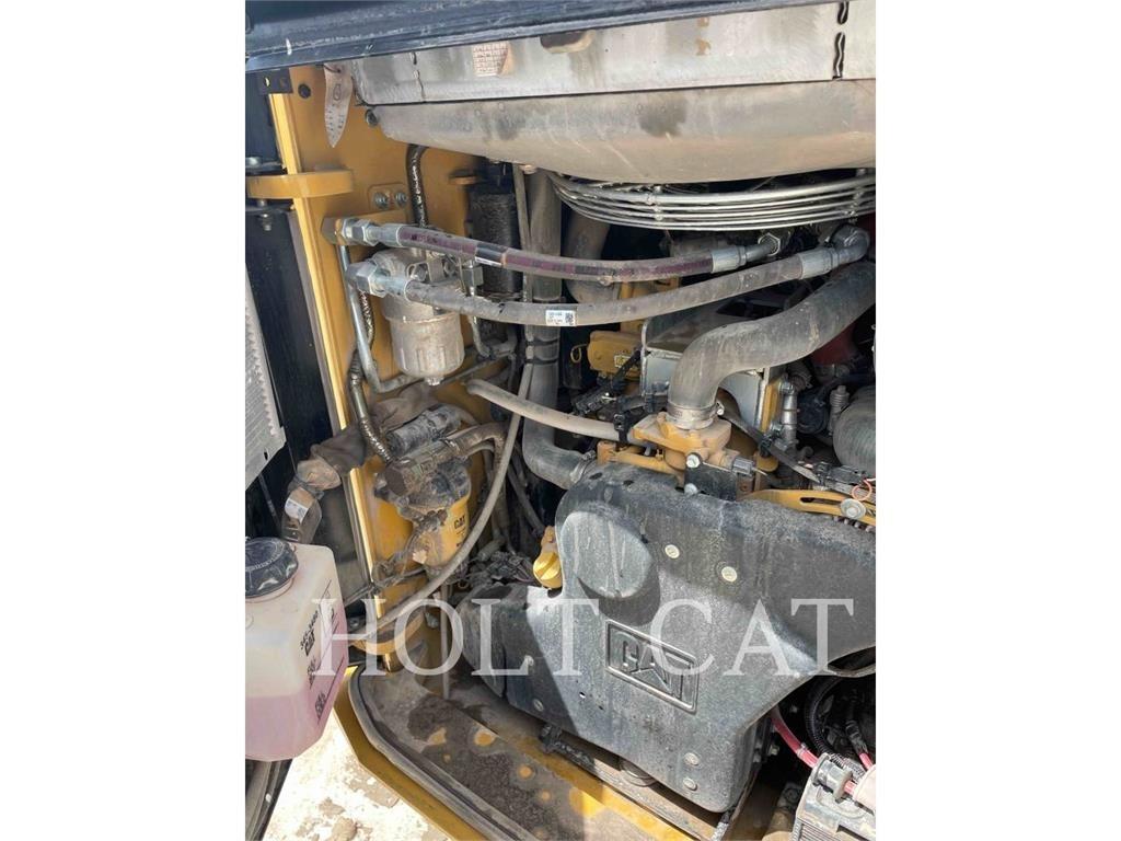 CAT 299D XHP Kompaktlaadurid