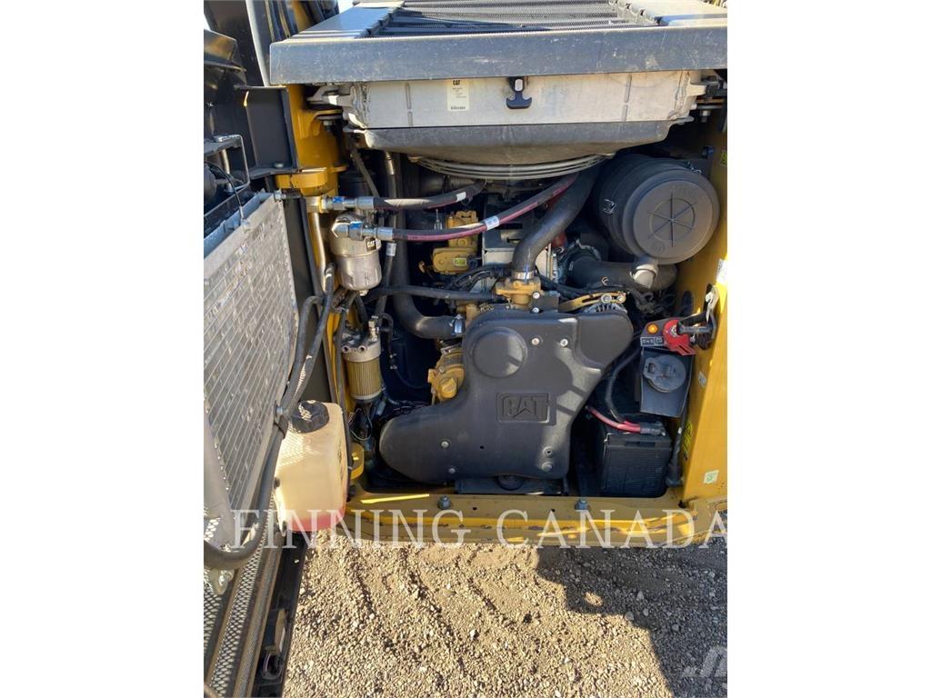 CAT 299D XHP Roomiklaadurid