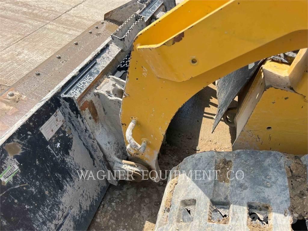 CAT 299D XHPHF Roomiklaadurid