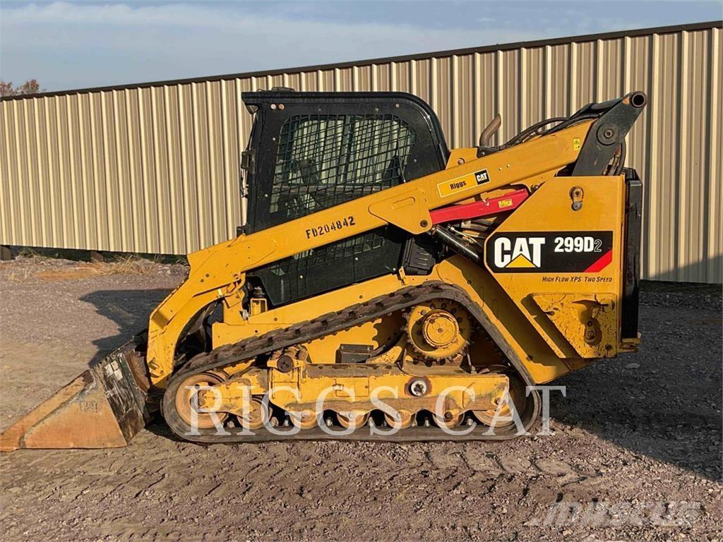 CAT 299D2 Kompaktlaadurid
