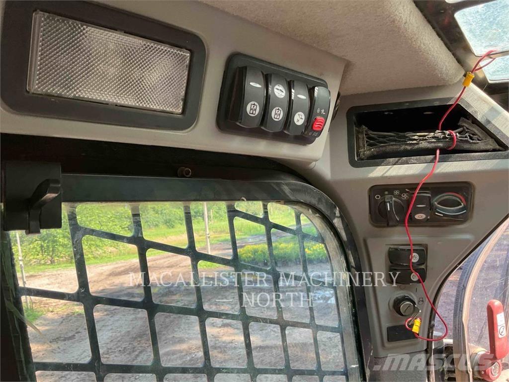 CAT 299D2 AHQ Kompaktlaadurid