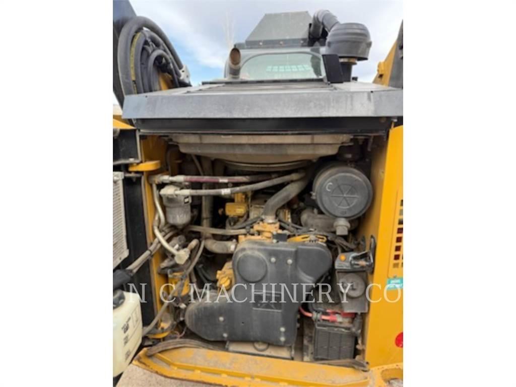 CAT 299D3 Kompaktlaadurid