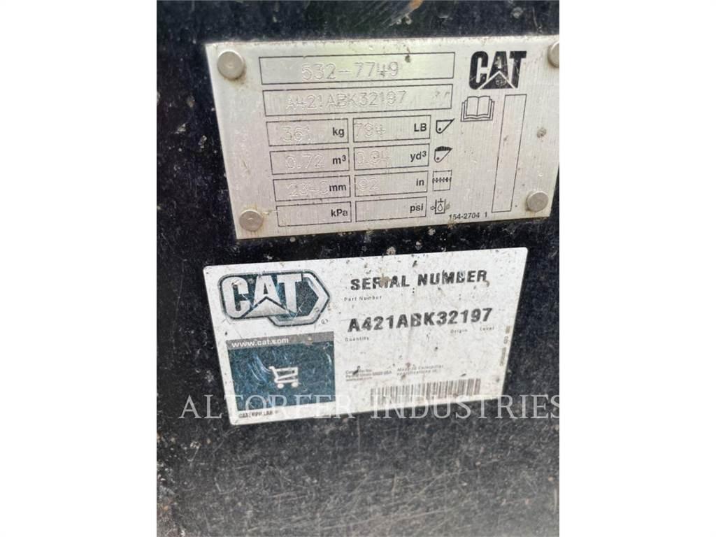 CAT 299D3 Kompaktlaadurid