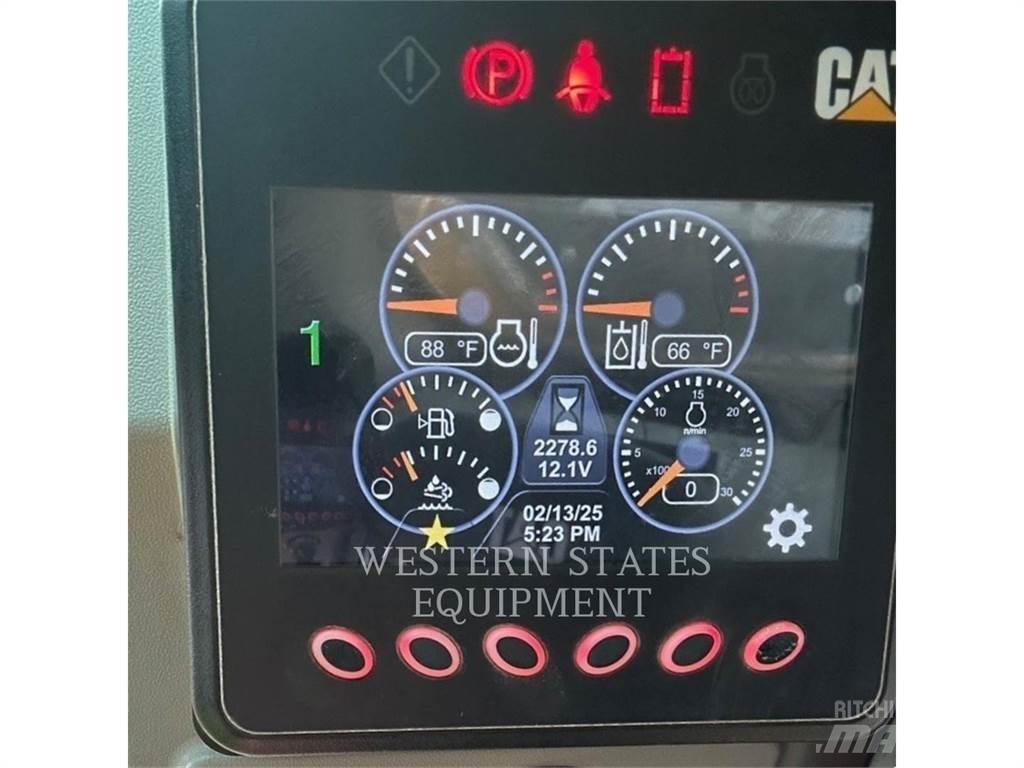 CAT 299D3 Kompaktlaadurid