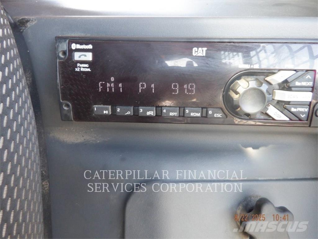 CAT 299D3 Roomiklaadurid