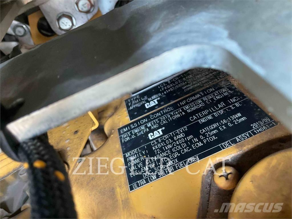 CAT 299D3 Roomiklaadurid