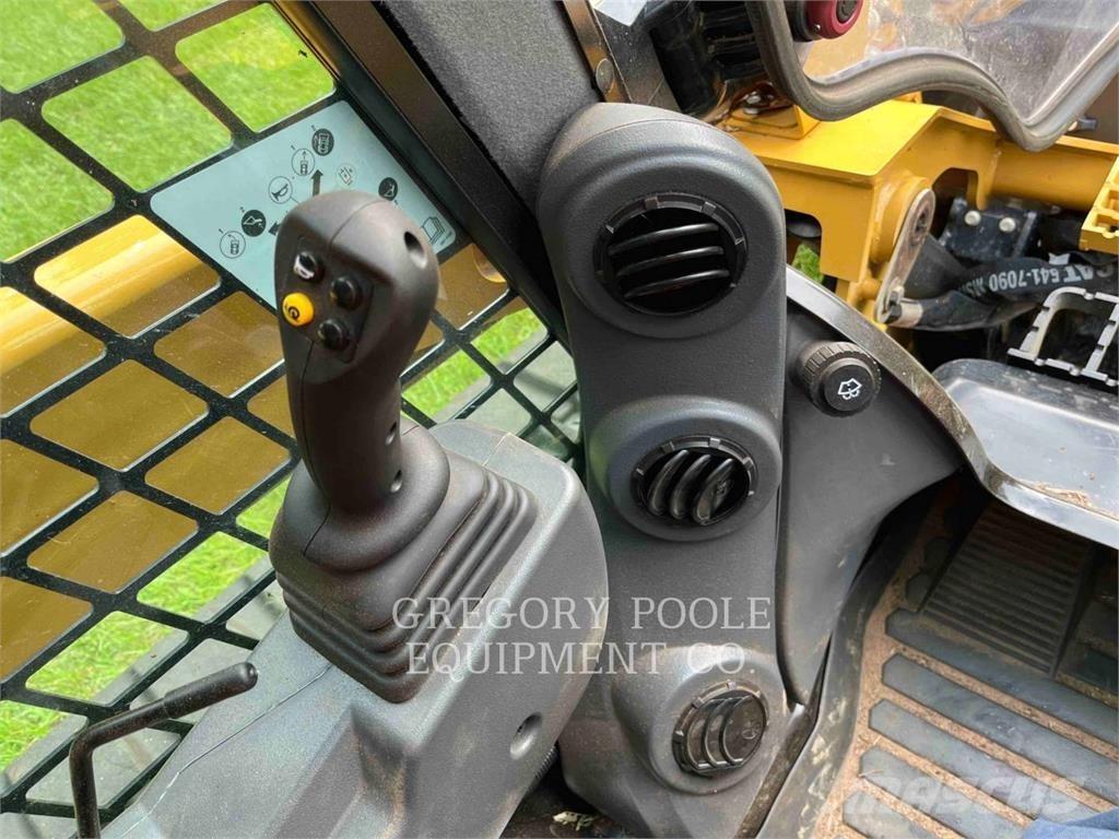 CAT 299D3 Roomiklaadurid