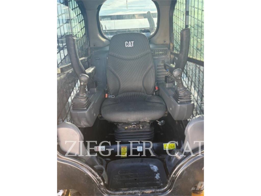 CAT 299D3 Roomiklaadurid