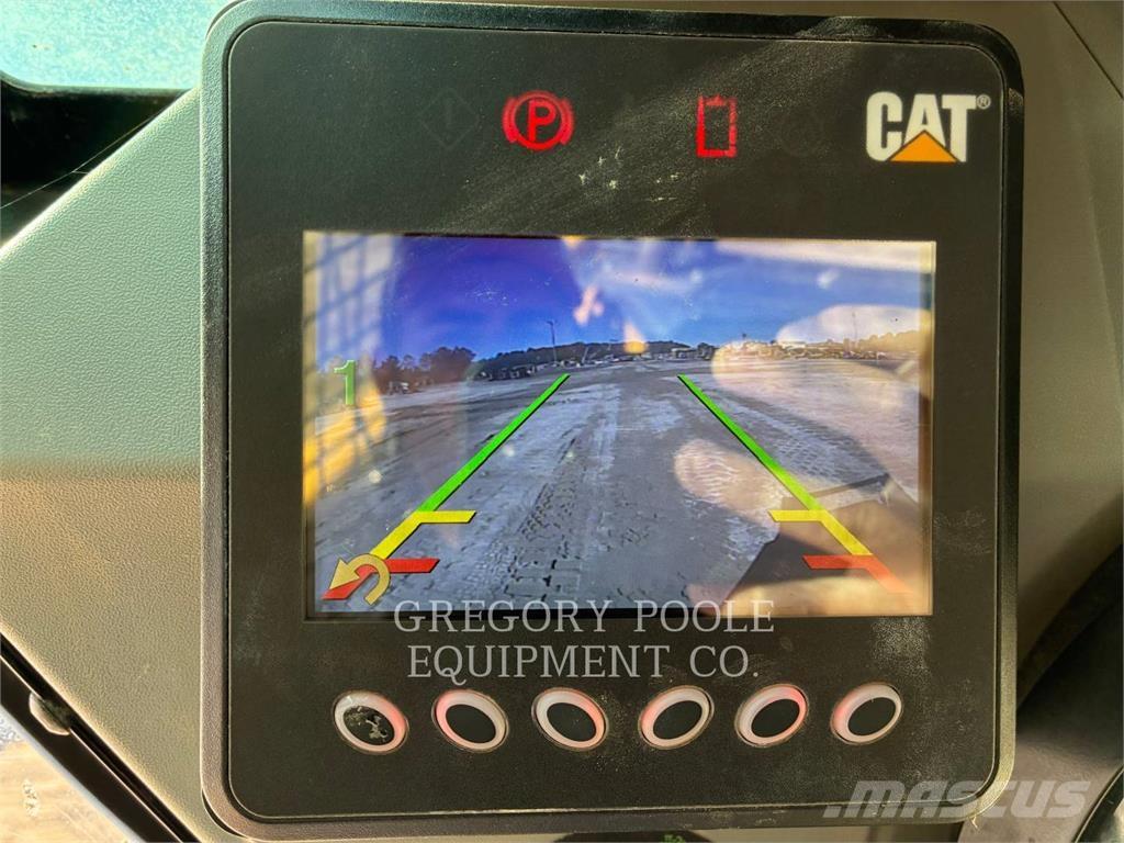 CAT 299D3 Roomiklaadurid