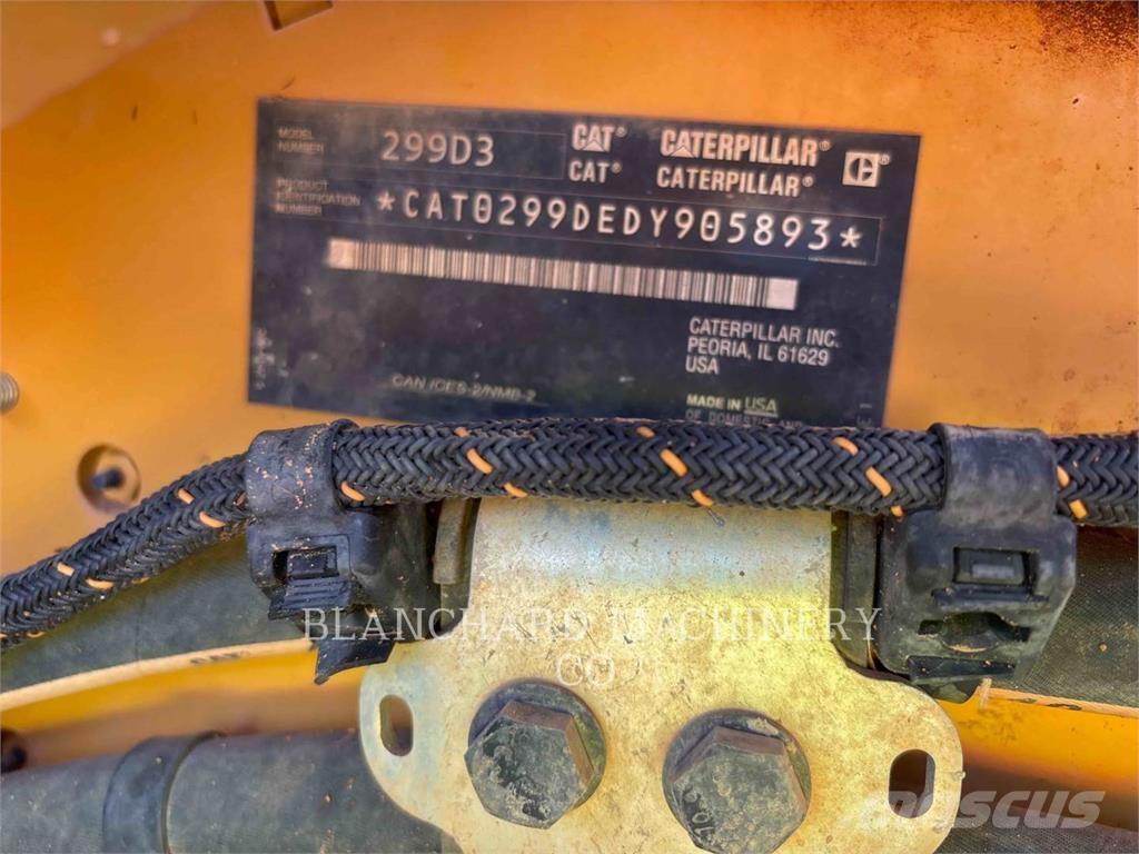 CAT 299D3 Roomiklaadurid