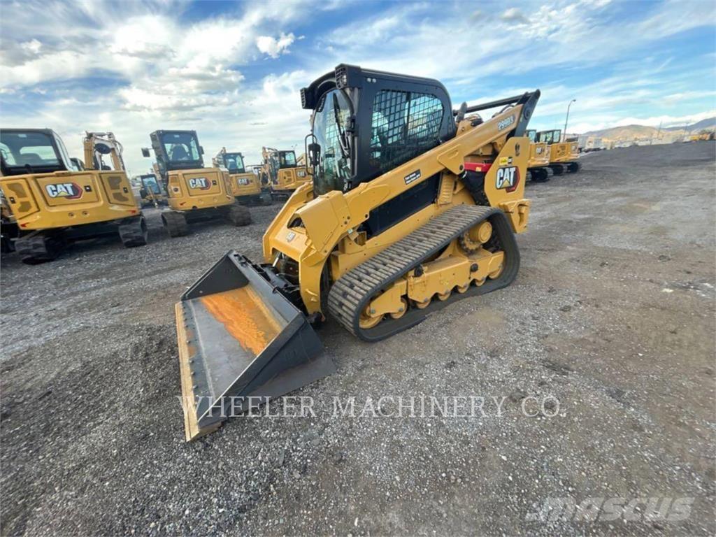CAT 299D3 C3HF Roomiklaadurid