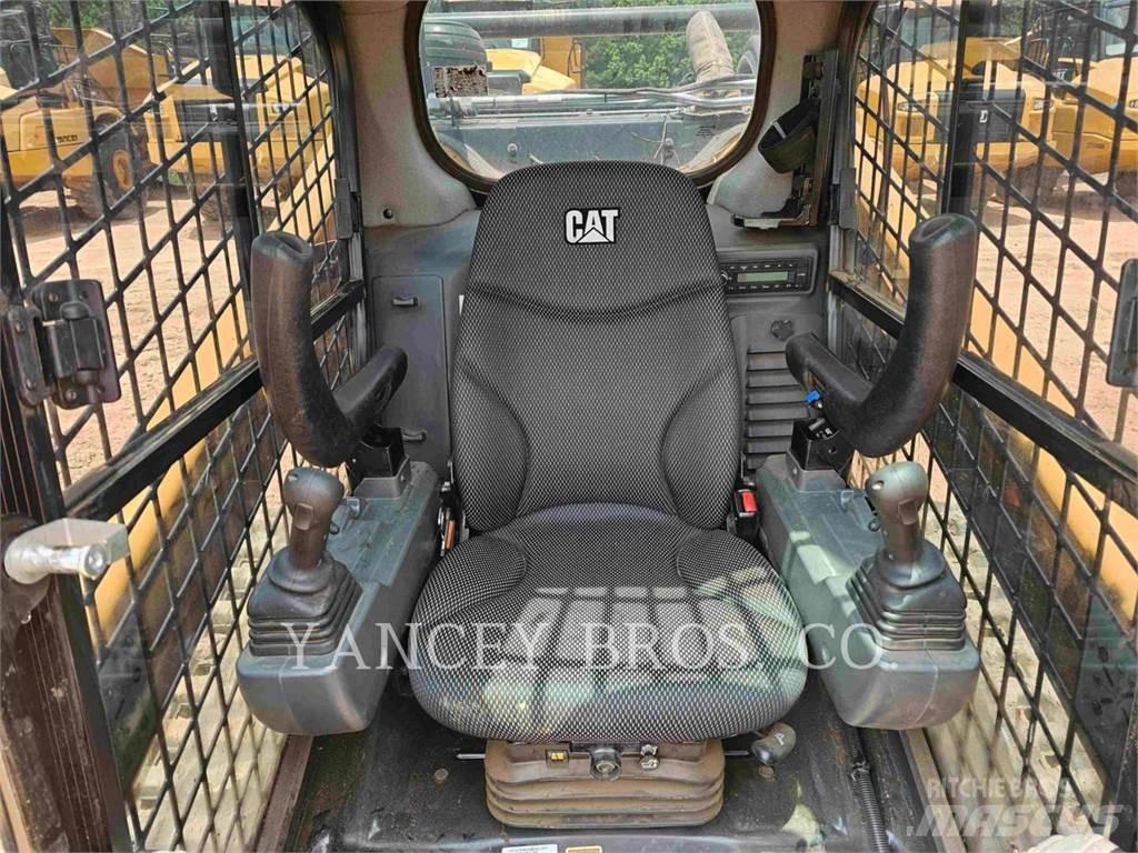 CAT 299D3 XE Kompaktlaadurid