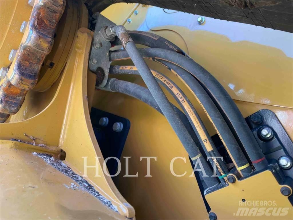 CAT 299D3 XPS Roomiklaadurid
