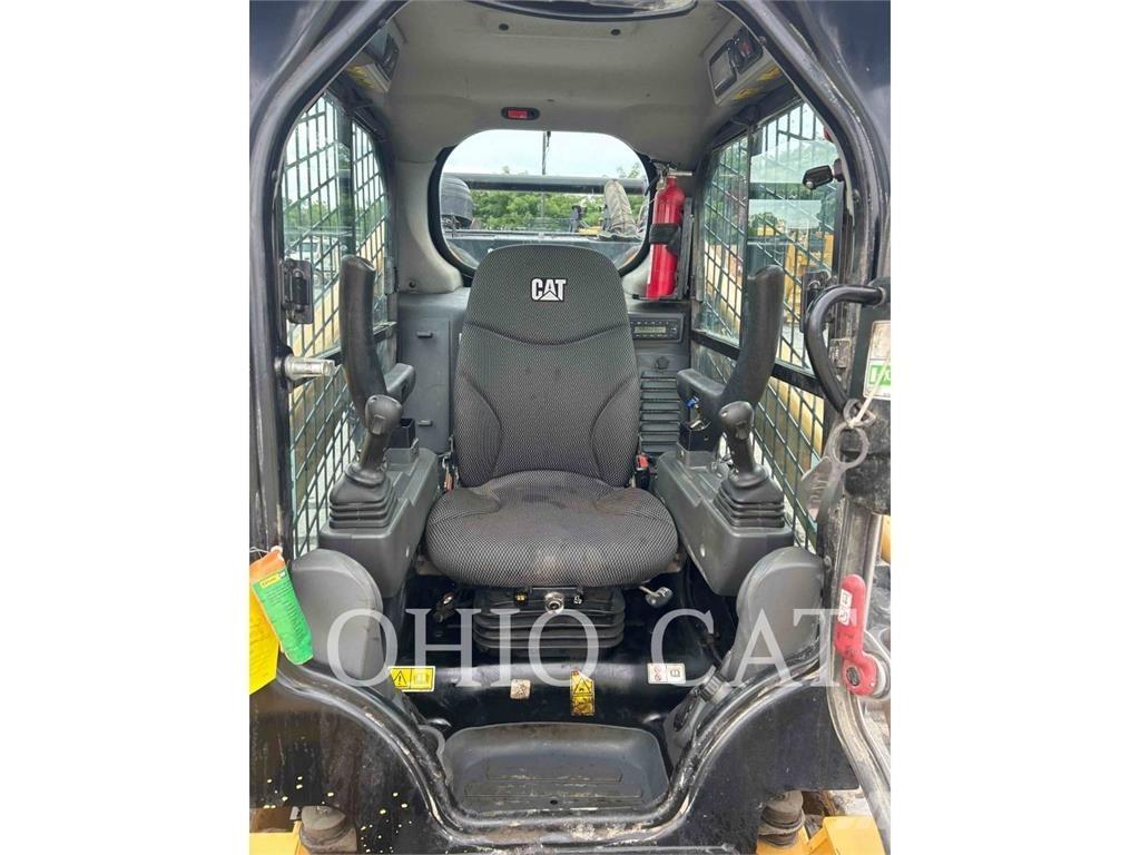 CAT 299D3XE Kompaktlaadurid