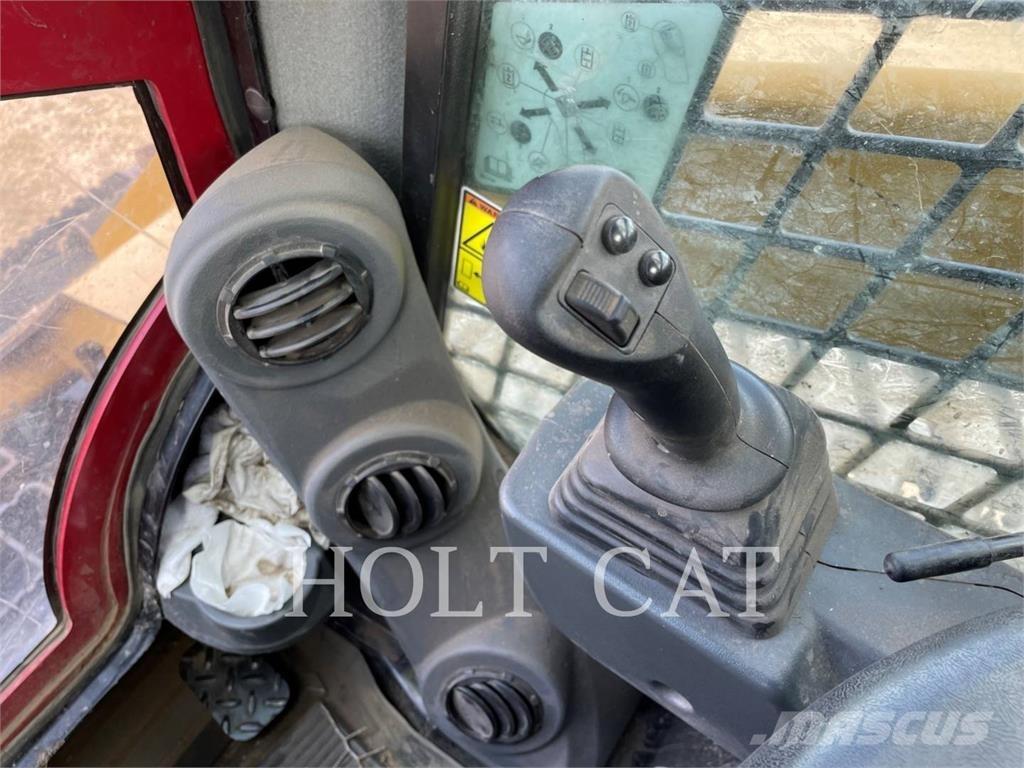 CAT 299D3XE Roomiklaadurid