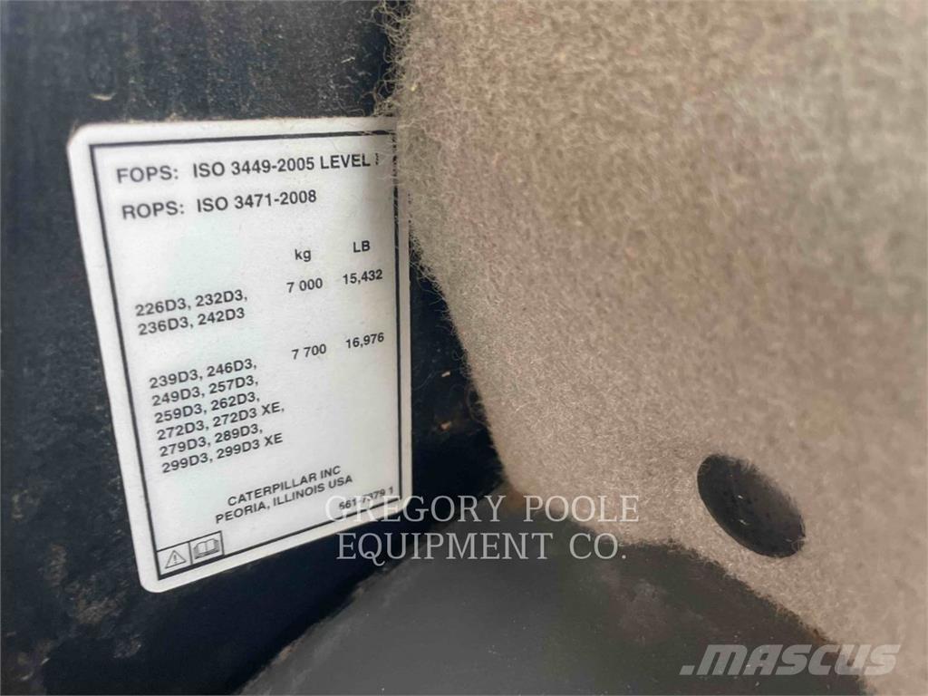 CAT 299D3XE Roomiklaadurid