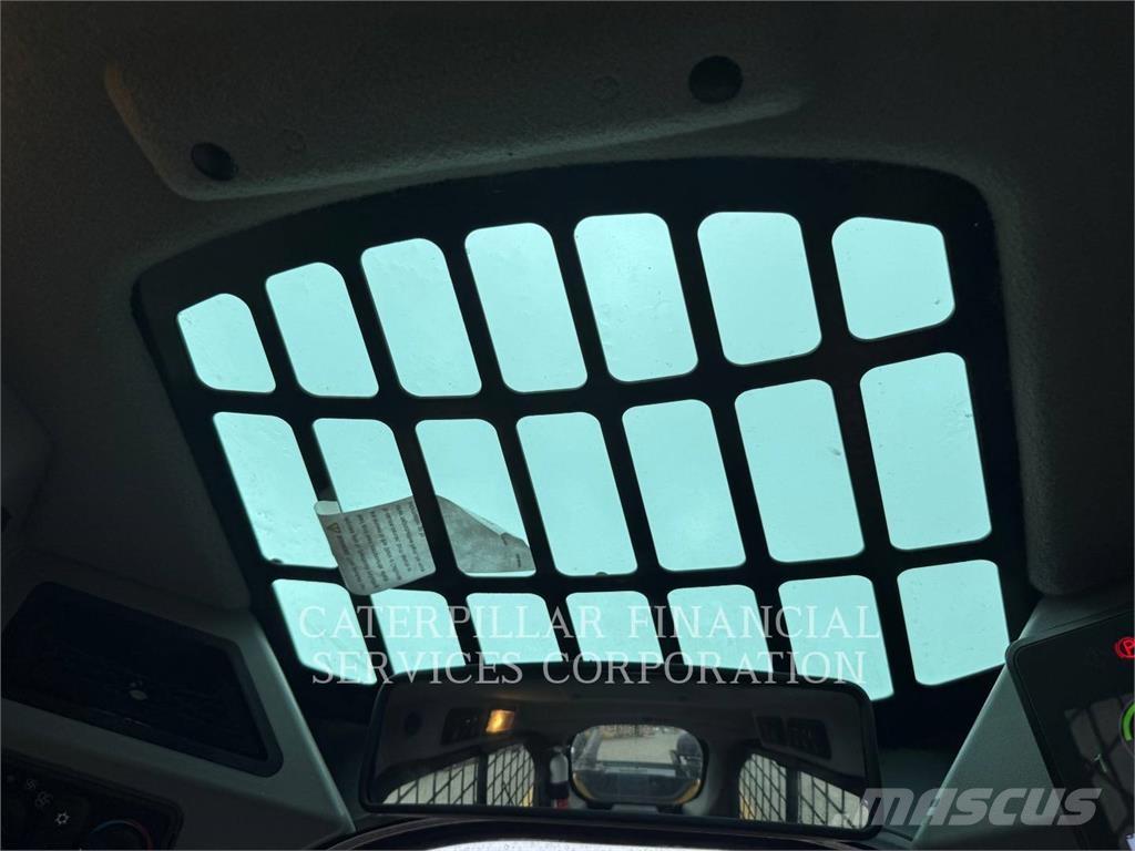 CAT 299D3XE Roomiklaadurid