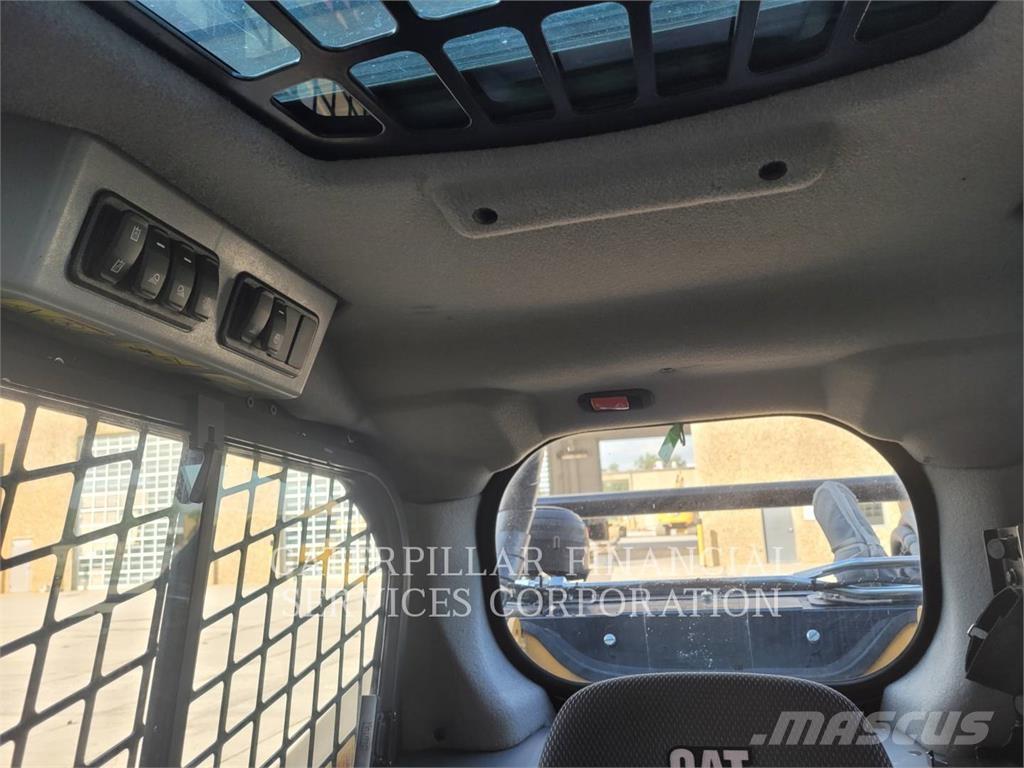 CAT 299D3XE Roomiklaadurid