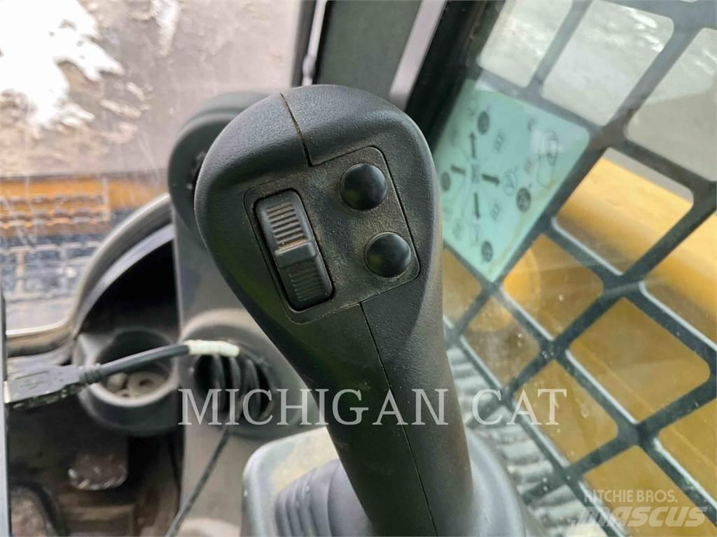 CAT 299D3XE D2AQBR Kompaktlaadurid