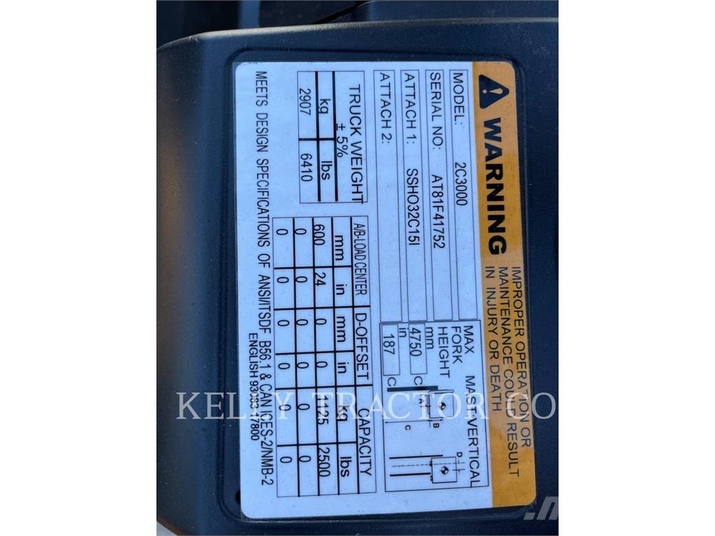 CAT 2C3000 Kahveltõstukid - muud