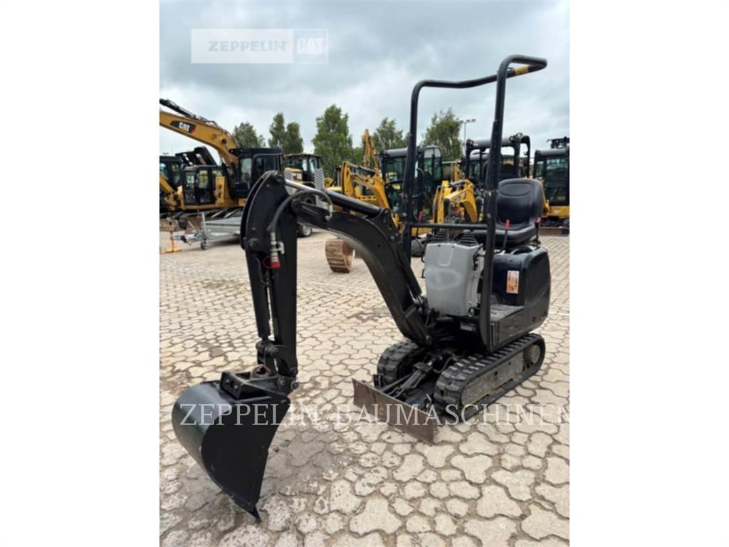 CAT 300.9D Roomikekskavaatorid